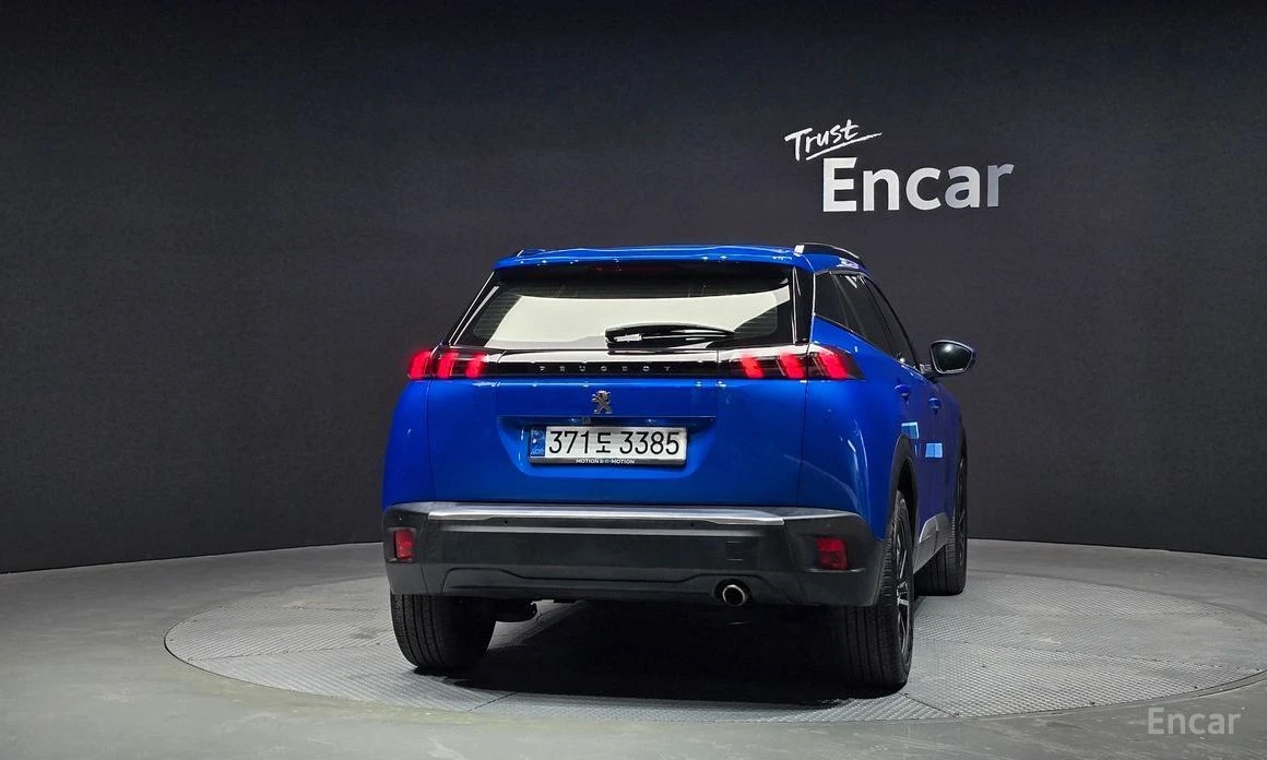 Peugeot 2008, снимка 4 - Автомобили и джипове - 54197325