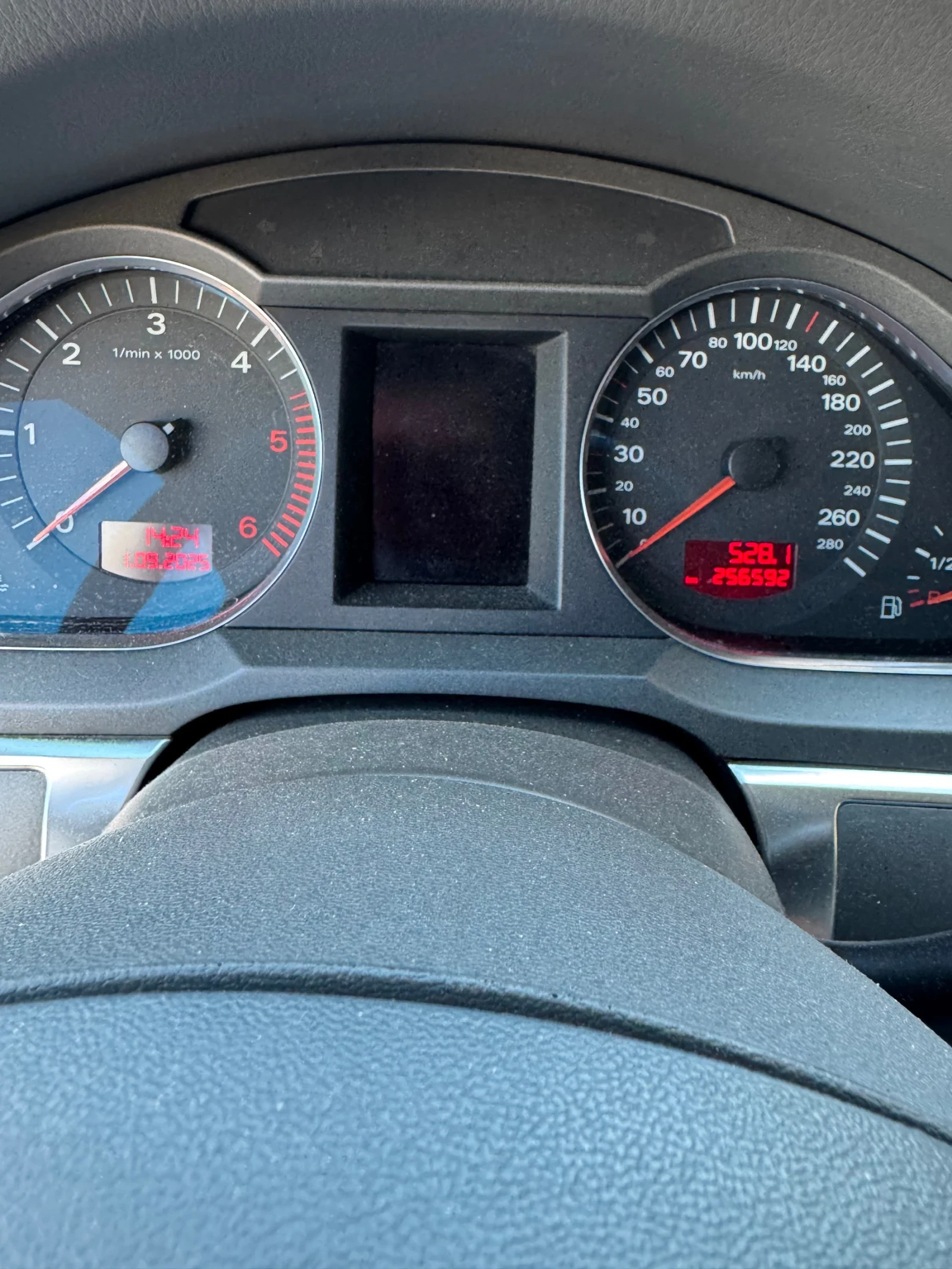 Audi A6, снимка 3 - Автомобили и джипове - 54390073