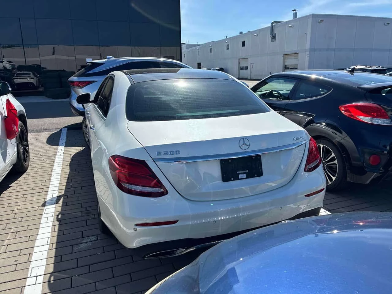 Mercedes-Benz E 300 4MATIC * BURMASTER* ���������* 360 ������* ������� | Mobile.bg � ����������� 4