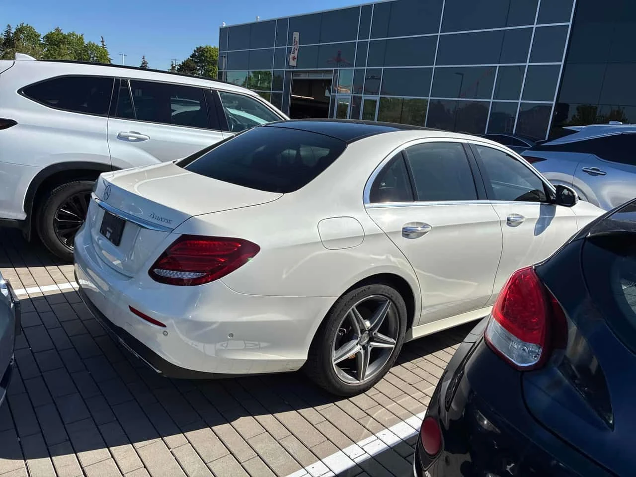 Mercedes-Benz E 300 4MATIC * BURMASTER* ���������* 360 ������* ������� | Mobile.bg � ����������� 3