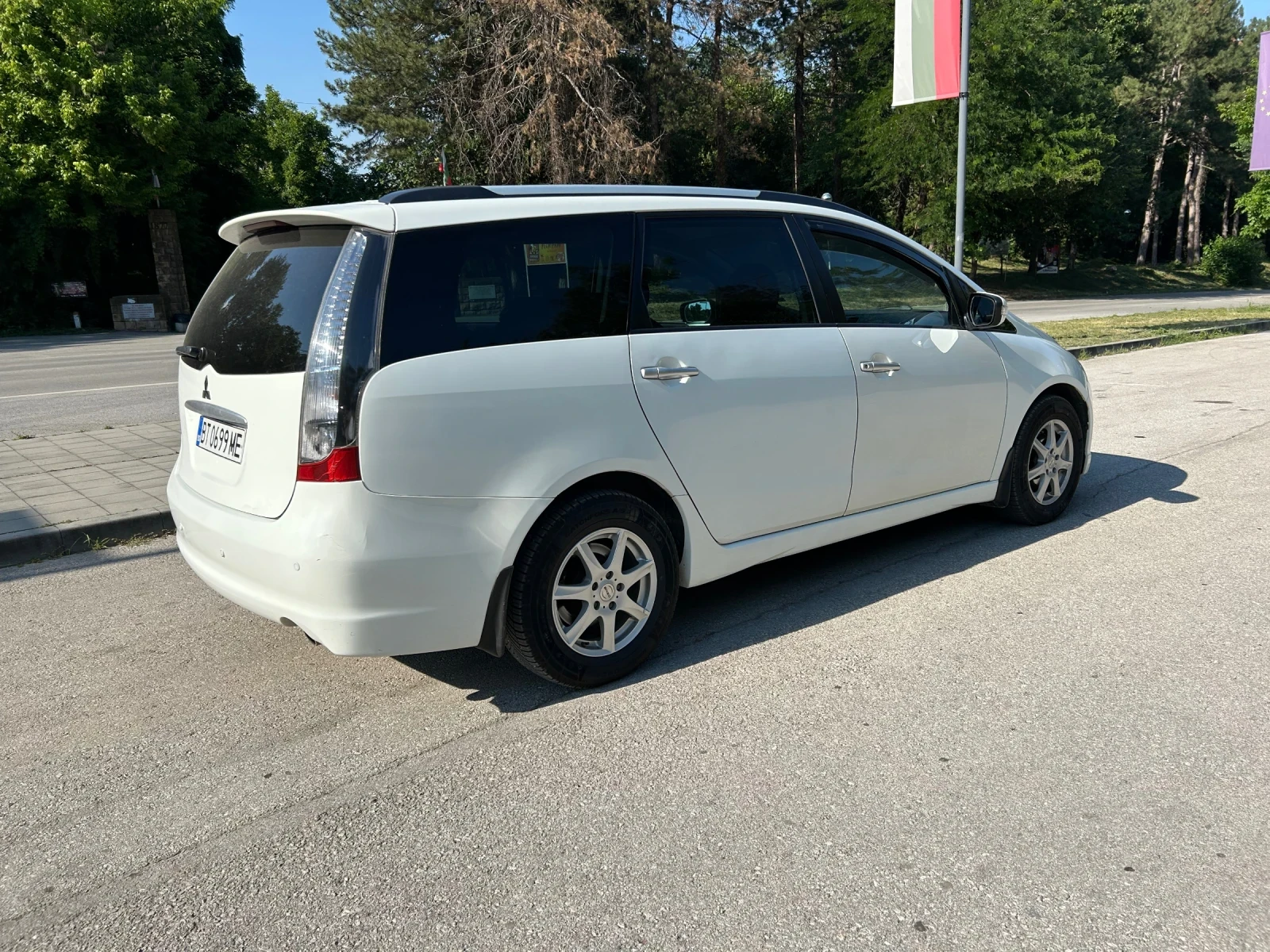 Mitsubishi Grandis 2.0 140 �� . 7 ������  | Mobile.bg � ����������� 3