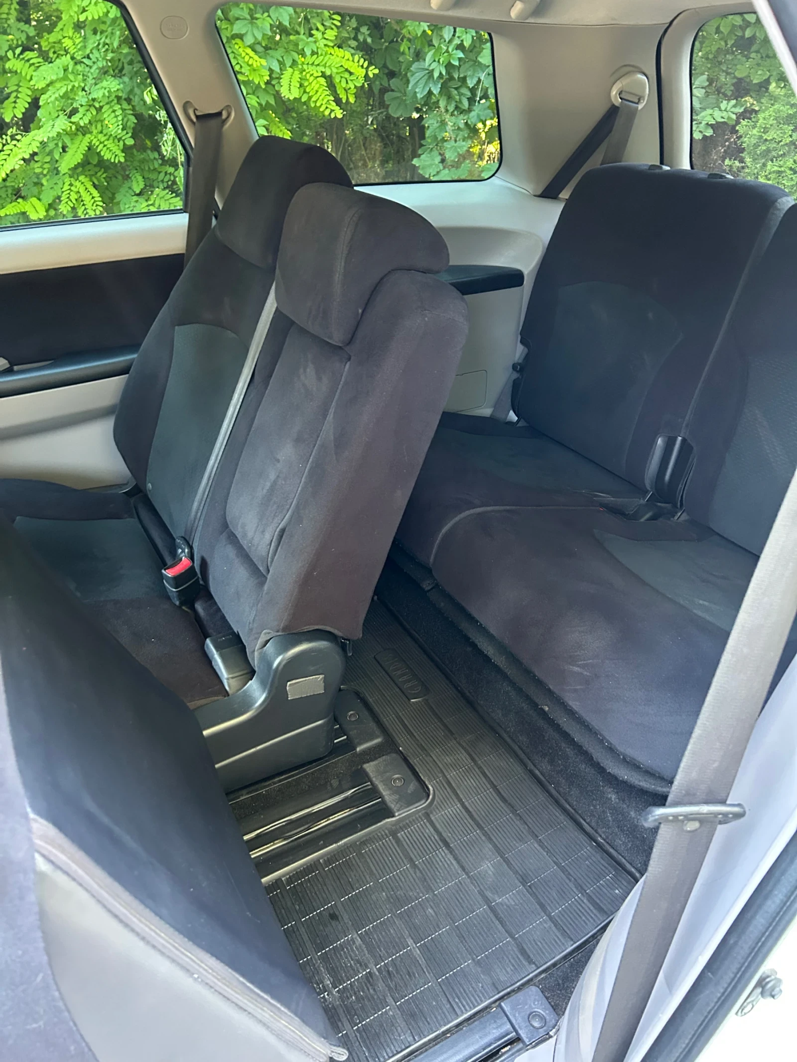 Mitsubishi Grandis 2.0 140 �� . 7 ������  | Mobile.bg � ����������� 5