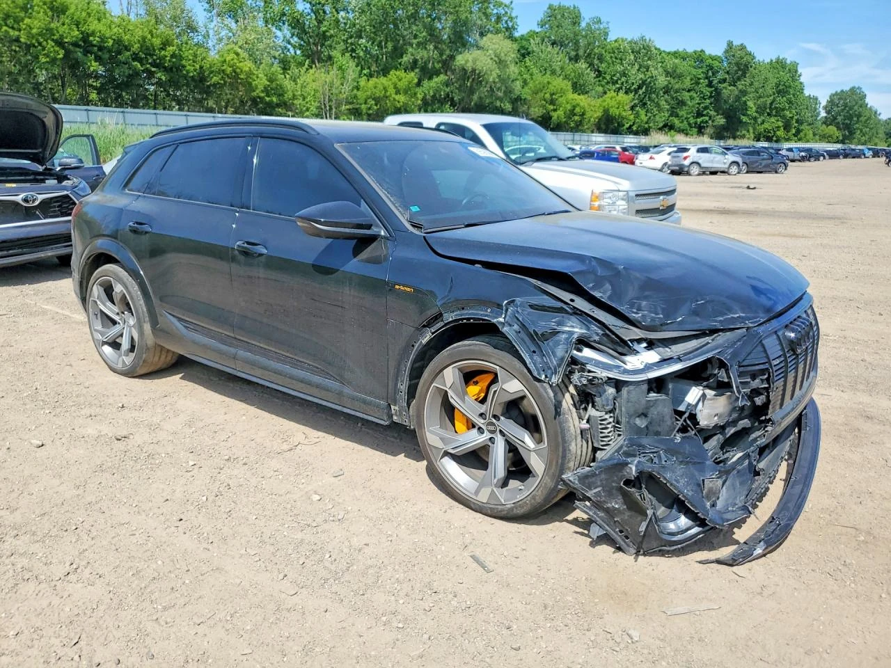 Audi E-Tron S Prestige, снимка 4 - Автомобили и джипове - 55240980