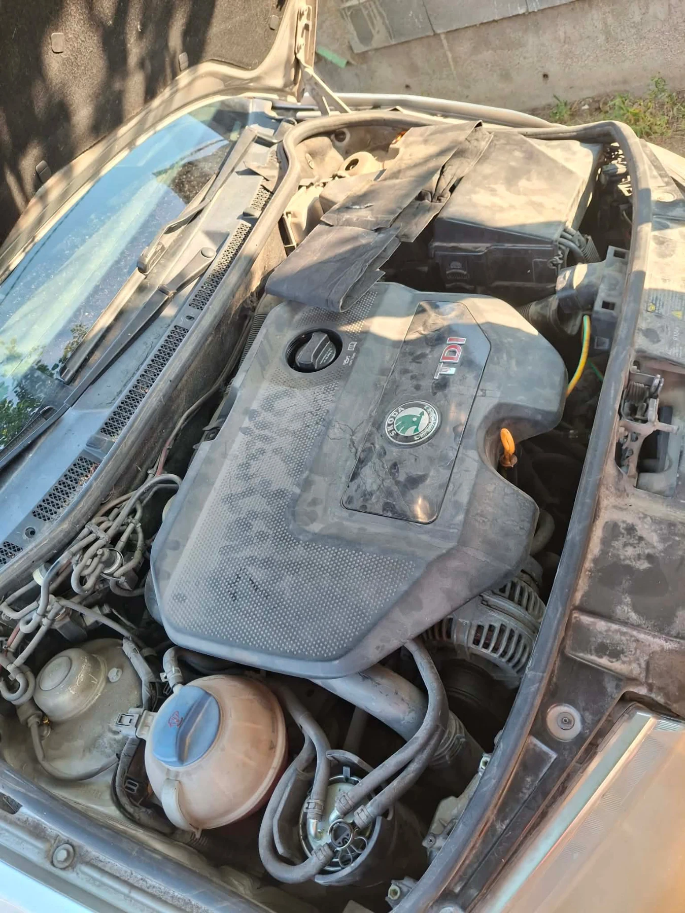 Skoda Fabia, снимка 2 - Автомобили и джипове - 55646592