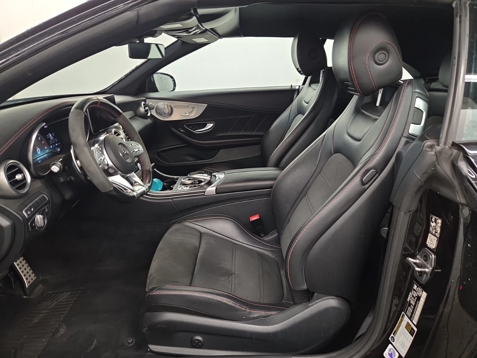 Mercedes-Benz C 43 AMG * АВТОКРЕДИТ * ГЛАВНО ПРЕДСТАВИТЕЛСТВО, снимка 8 - Автомобили и джипове - 55900241