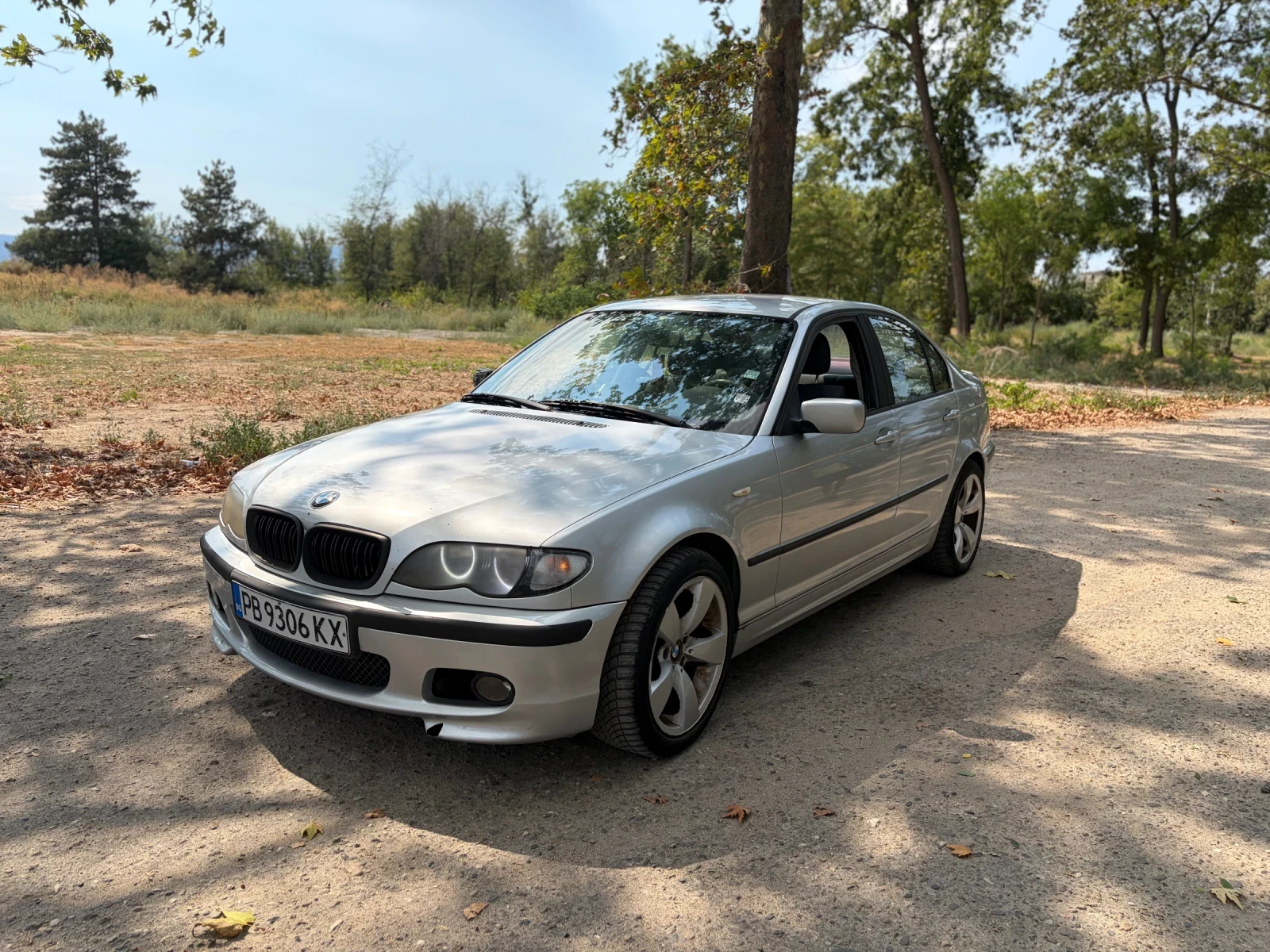BMW 320, снимка 4 - Автомобили и джипове - 55977066
