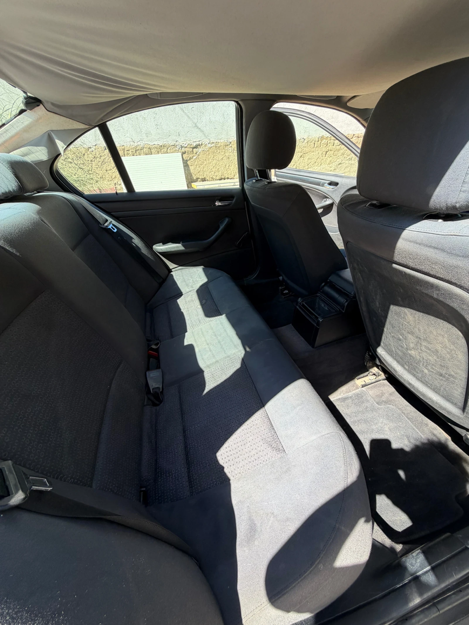 BMW 320, снимка 7 - Автомобили и джипове - 55977066