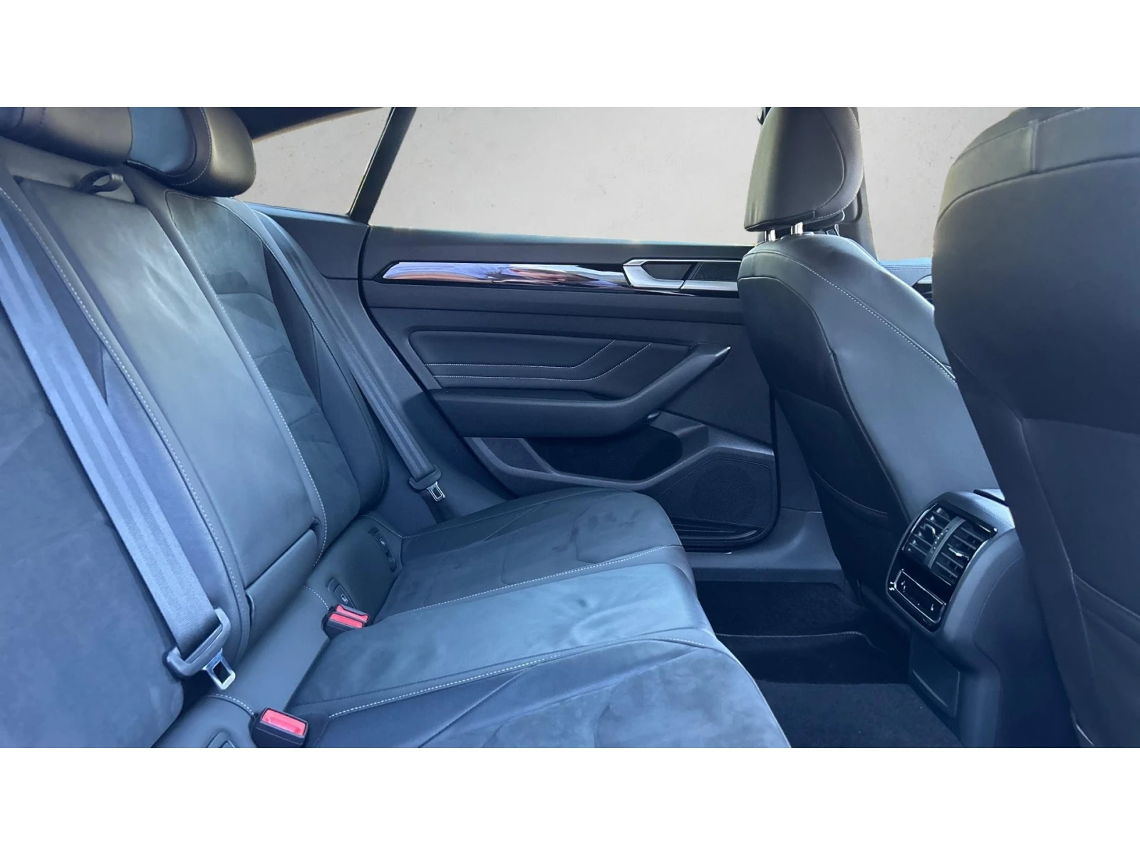 VW Arteon 2.0 TDi DSG SCR  R-Line, ������� ������ �� 340   | Mobile.bg � ����������� 7