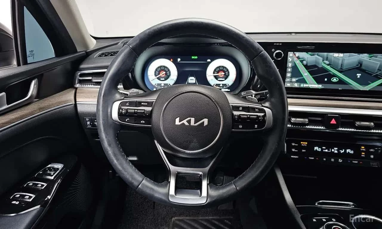 Kia K5 * 2.0 * ЦЕНА ДО БГ, снимка 9 - Автомобили и джипове - 56182201