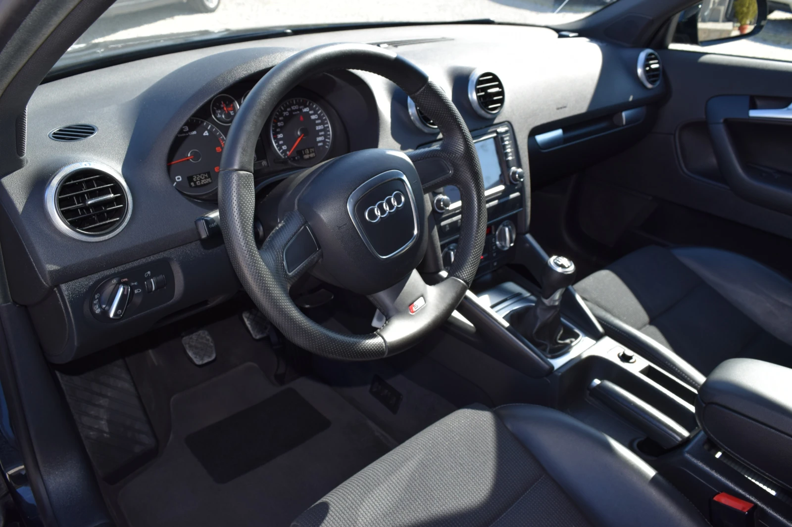 Audi A3 1.6tdi* SLine* ����/Carplay/* ������* ���� | Mobile.bg � ����������� 9