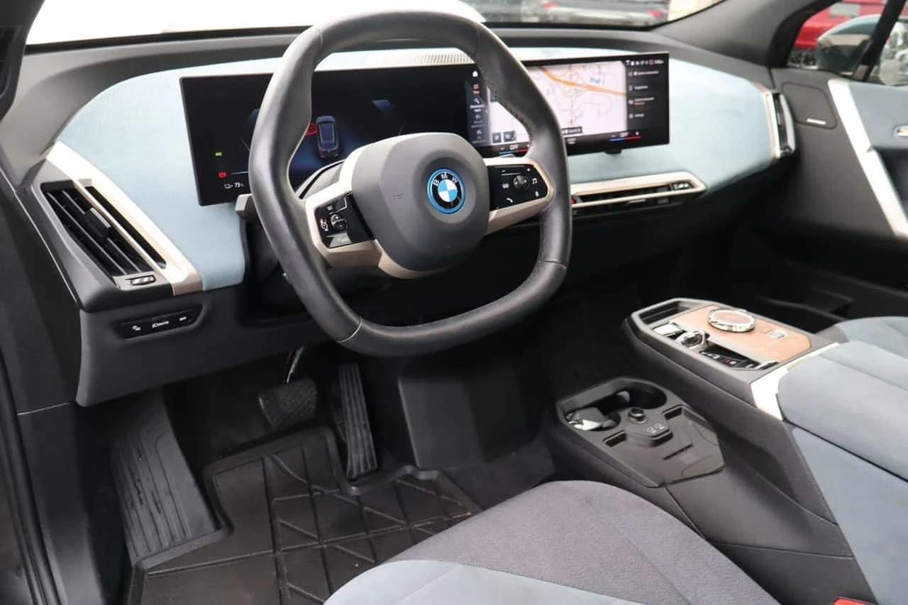 BMW iX xDrive50 | Premium | Blue Interior | Accident Free | Mobile.bg � ����������� 9