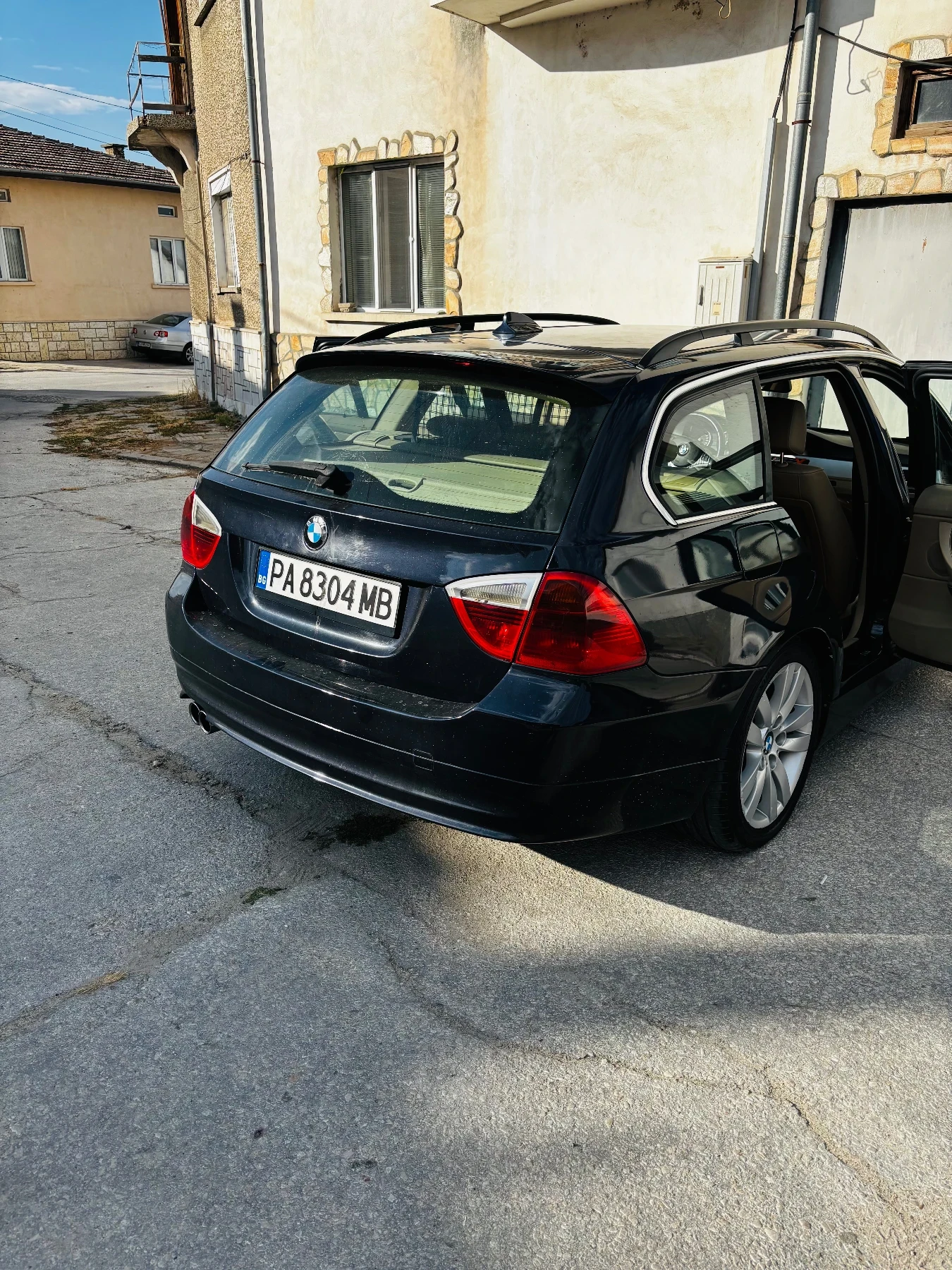 BMW 330 330, снимка 8 - Автомобили и джипове - 56555878