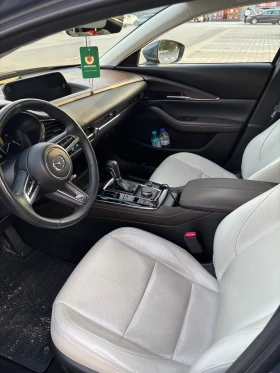 Mazda CX-30 Skyactive-X, снимка 10