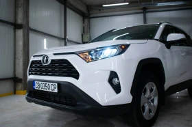 Toyota Rav4 2.5 XLE AWD 44 000км, снимка 3