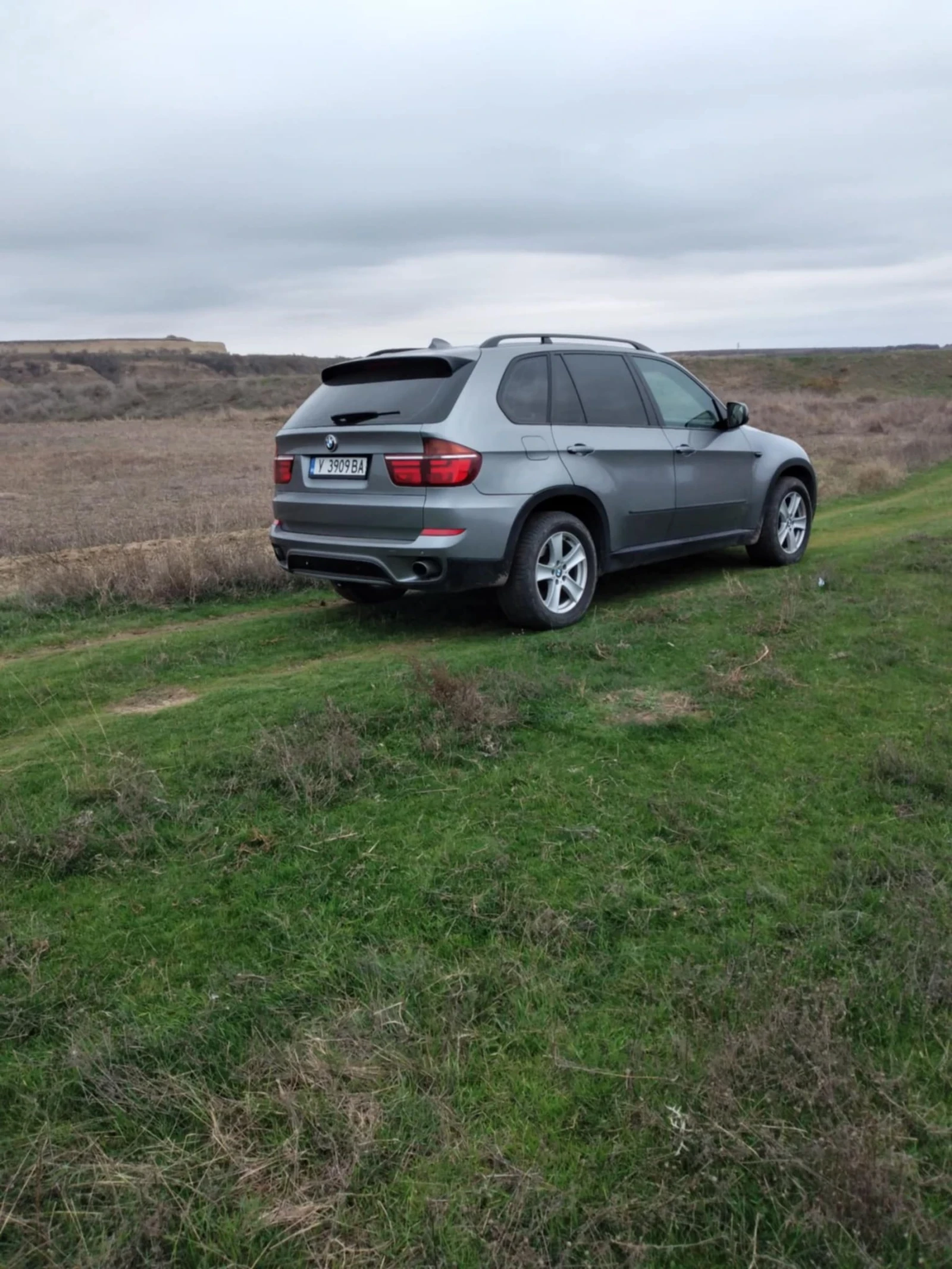 BMW X5  - изображение 9