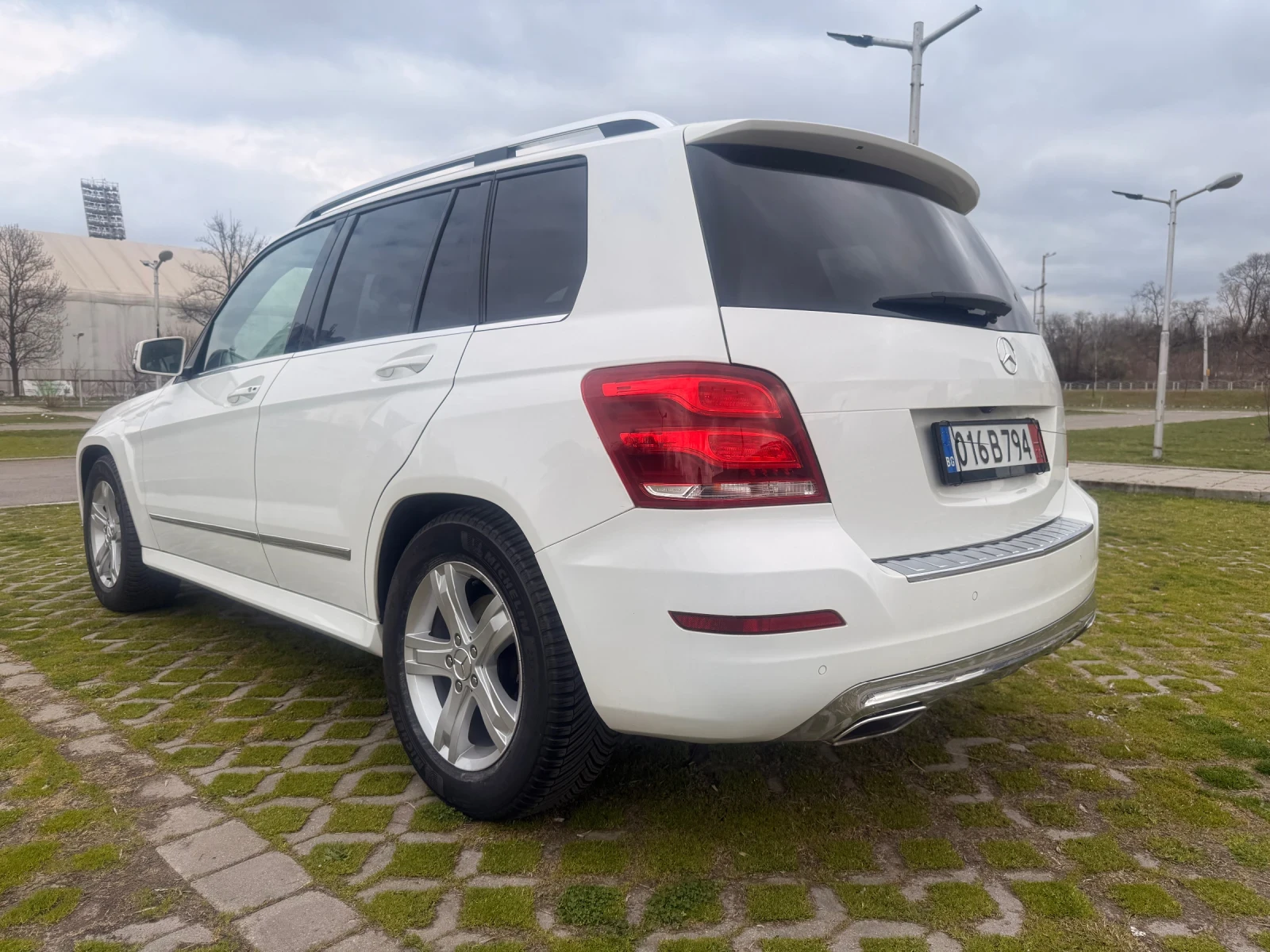 Mercedes-Benz GLK V6 265 к.с. | 4MATIC | Панорама | 360  | , снимка 2 - Автомобили и джипове - 52898630
