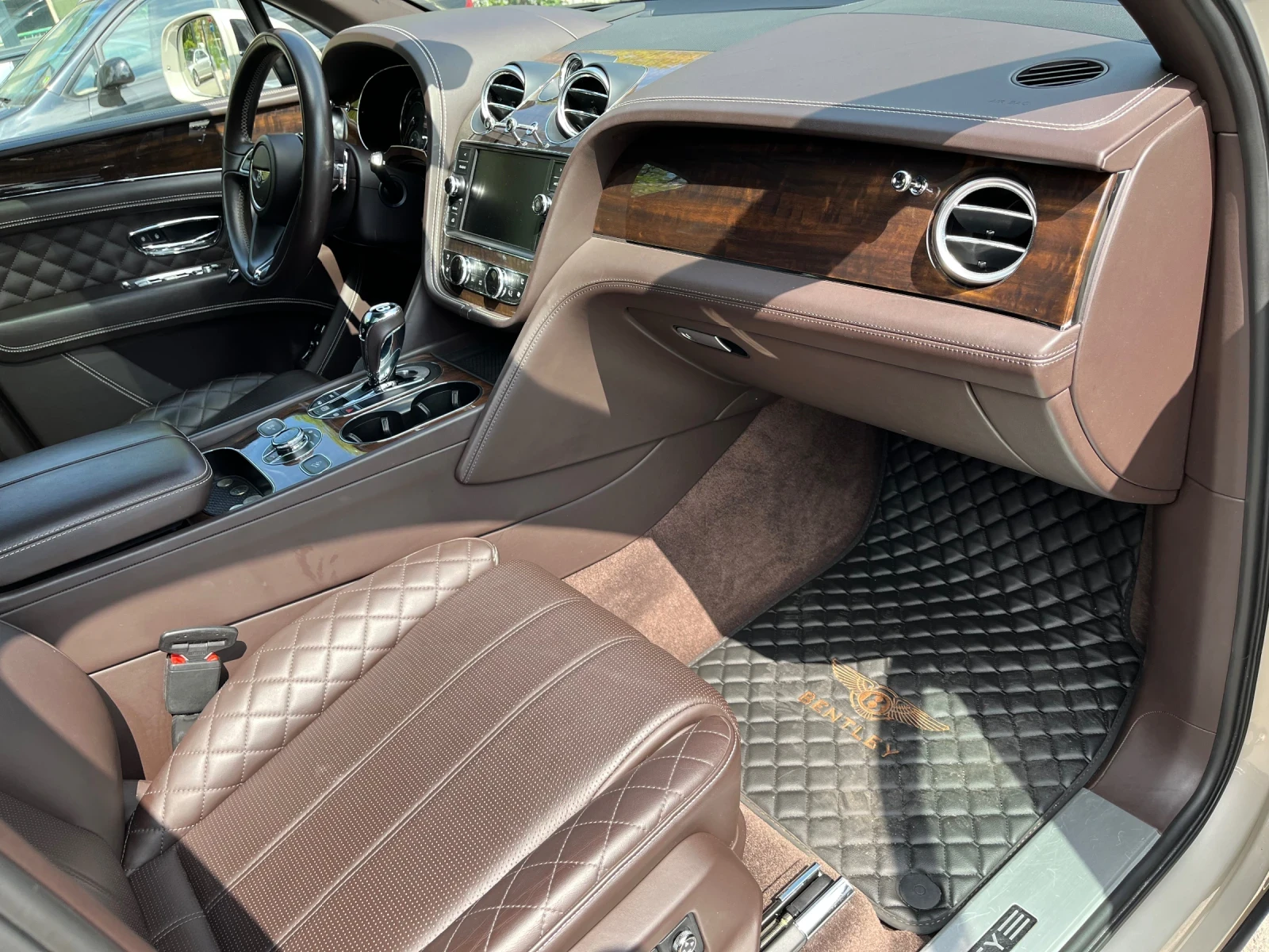 Bentley Bentayga V8/DIESEL/MULLINER/7-������ | Mobile.bg � ����������� 15