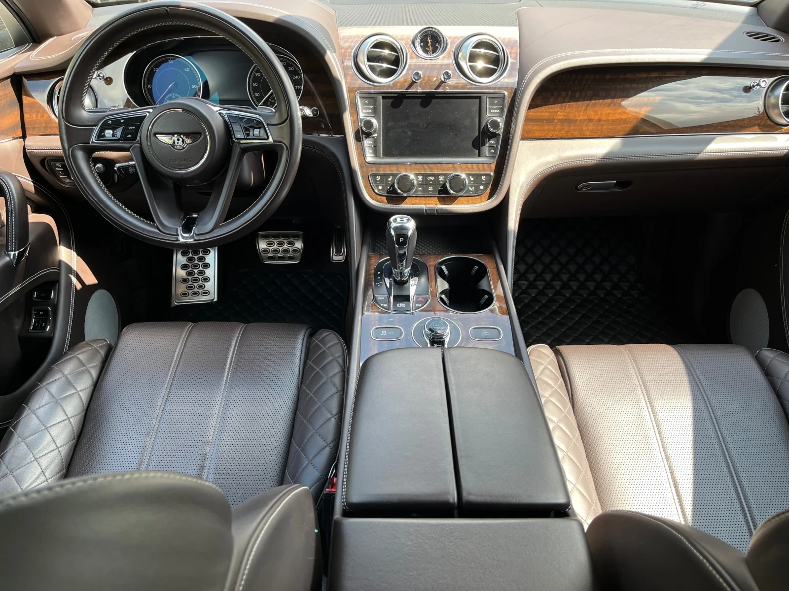 Bentley Bentayga V8/DIESEL/MULLINER/7-������ | Mobile.bg � ����������� 12