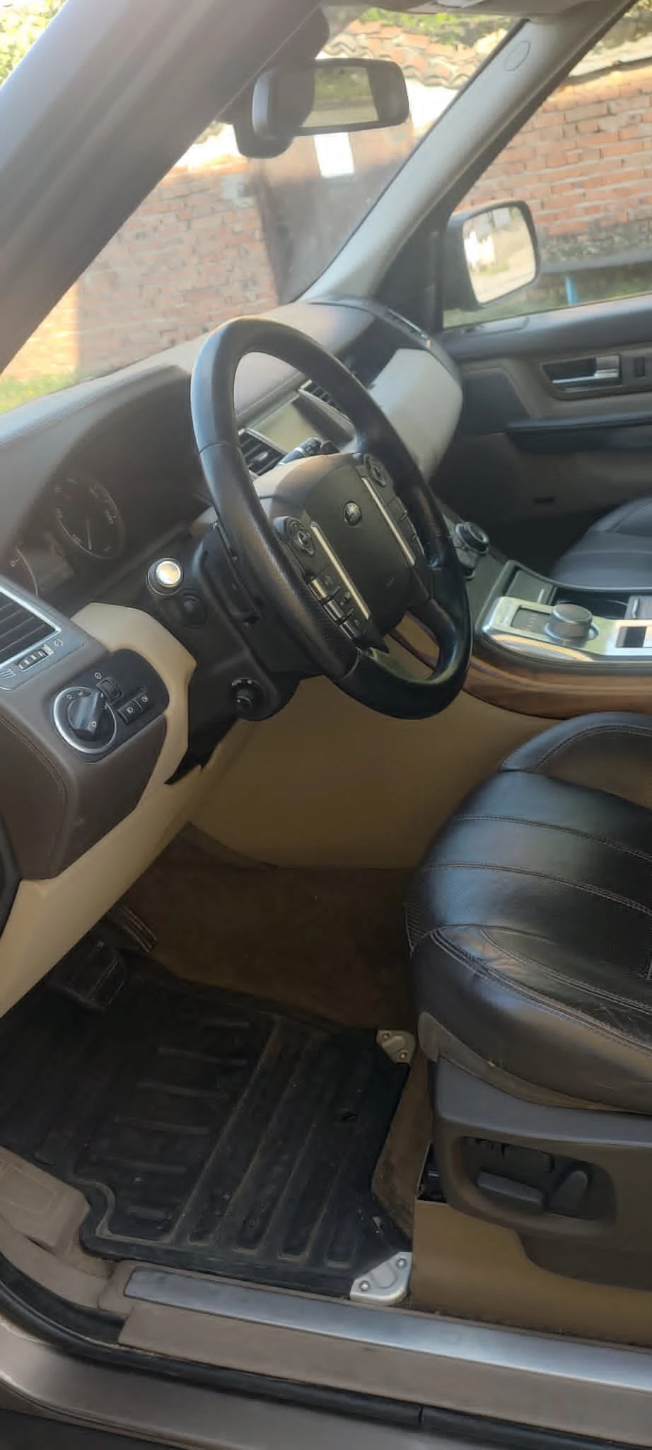Land Rover Range Rover Sport HSE, снимка 8 - Автомобили и джипове - 54967304