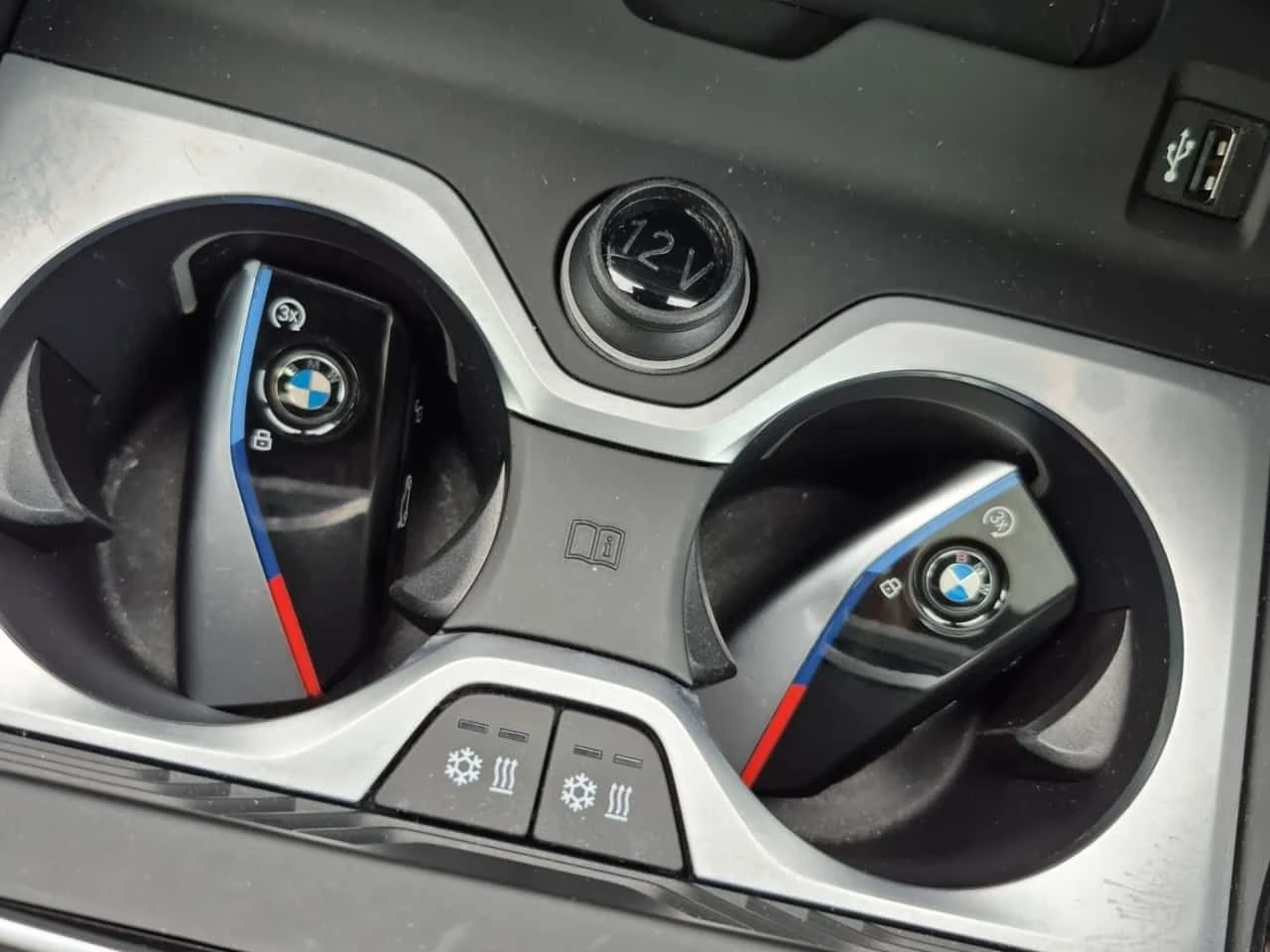 BMW X5 M-Sport * xDrive40i * CARFAX * Без инциденти * , снимка 10 - Автомобили и джипове - 55229812