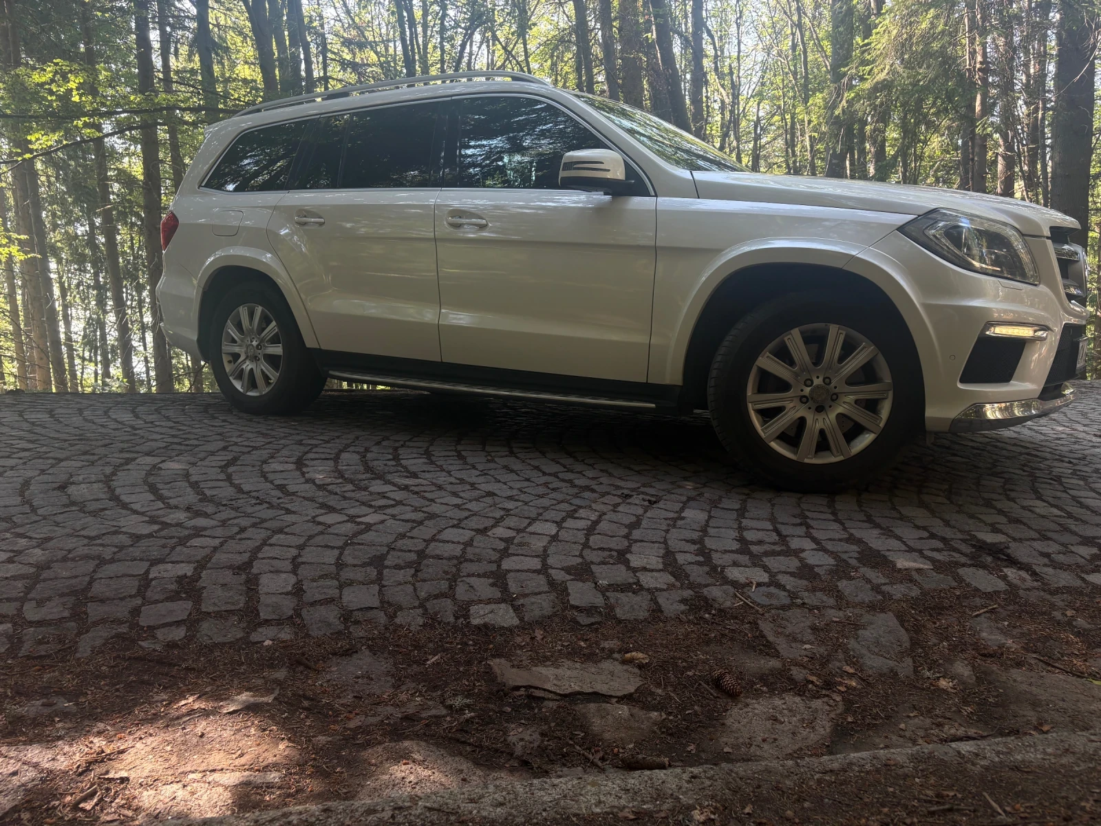Mercedes-Benz GL 350, снимка 3 - Автомобили и джипове - 55448900