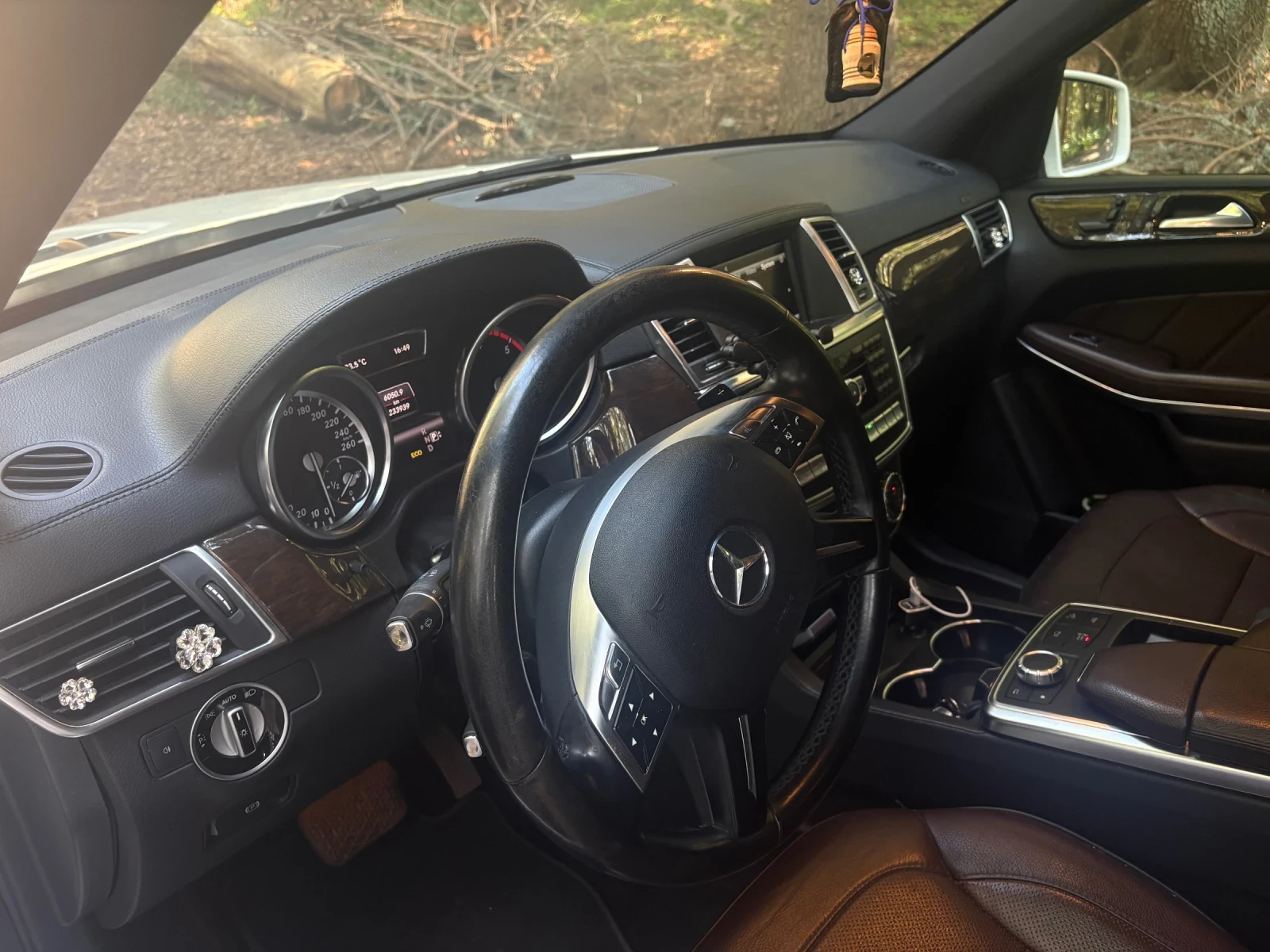 Mercedes-Benz GL 350, снимка 10 - Автомобили и джипове - 55448900