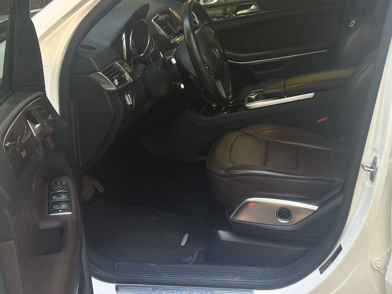 Mercedes-Benz GL 350, снимка 8 - Автомобили и джипове - 55448900