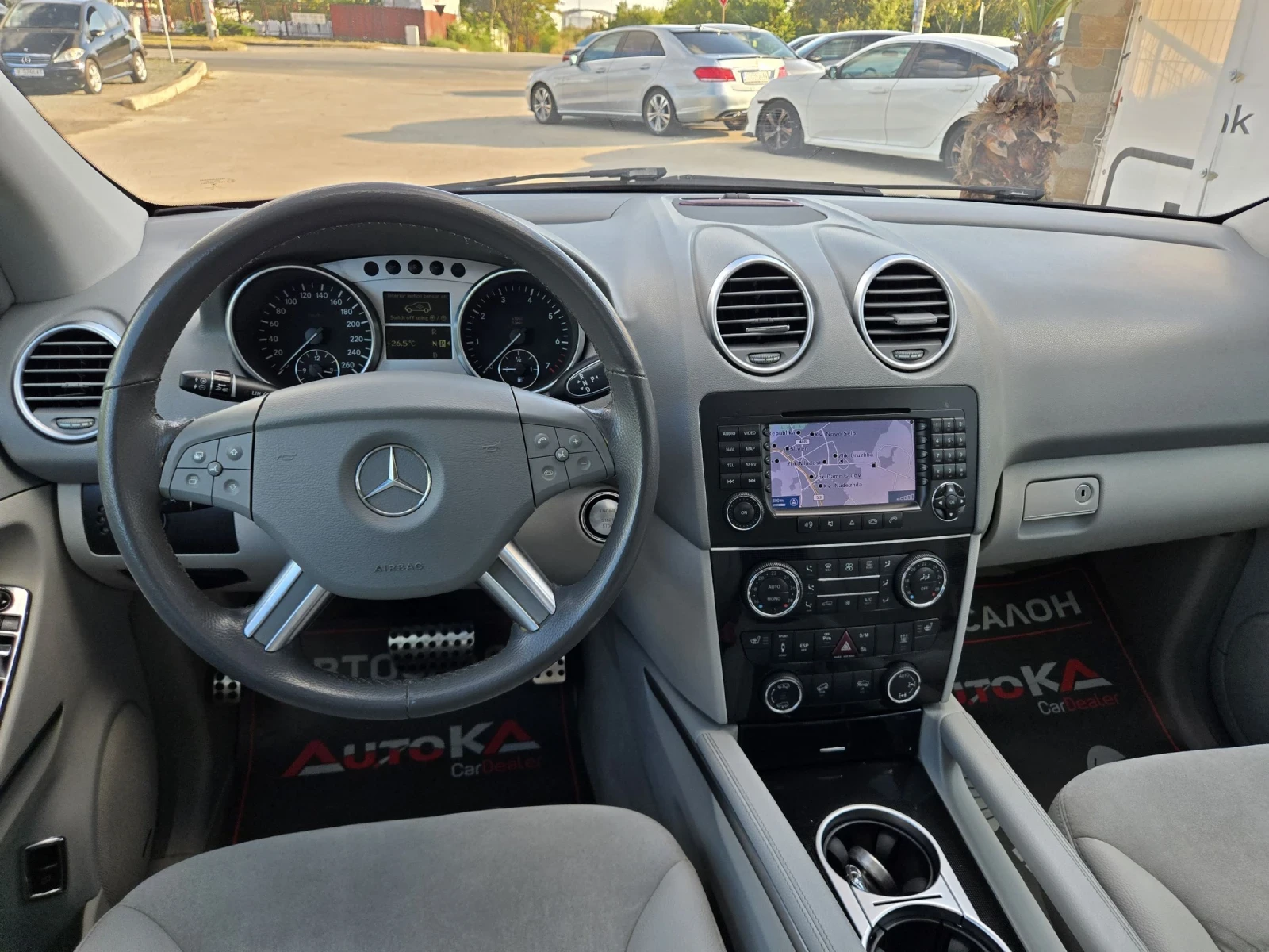 Mercedes-Benz ML 350 3.5i-272кс= ГАЗ= H&K= DISTRONIC= PANO= OFFROAD PAC, снимка 11 - Автомобили и джипове - 56133767