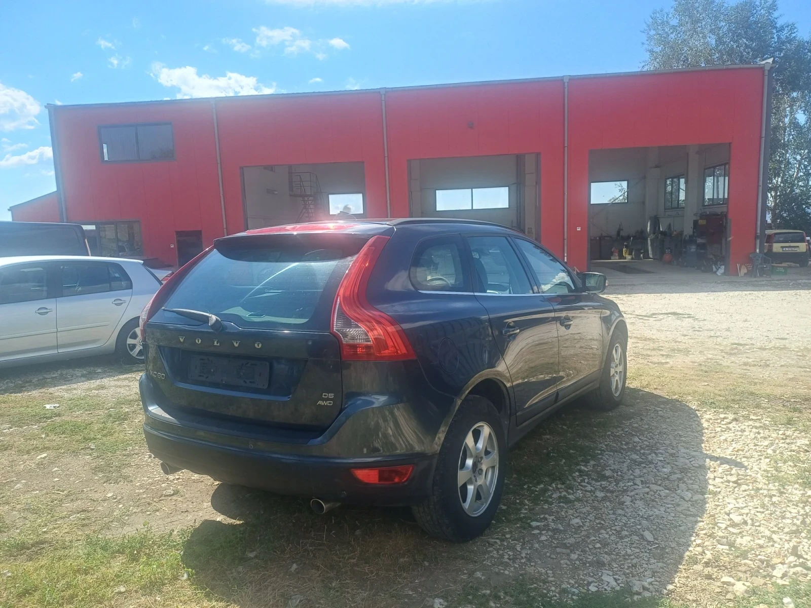 Volvo XC60 2, 4td 215p.s., снимка 6 - Автомобили и джипове - 56166161