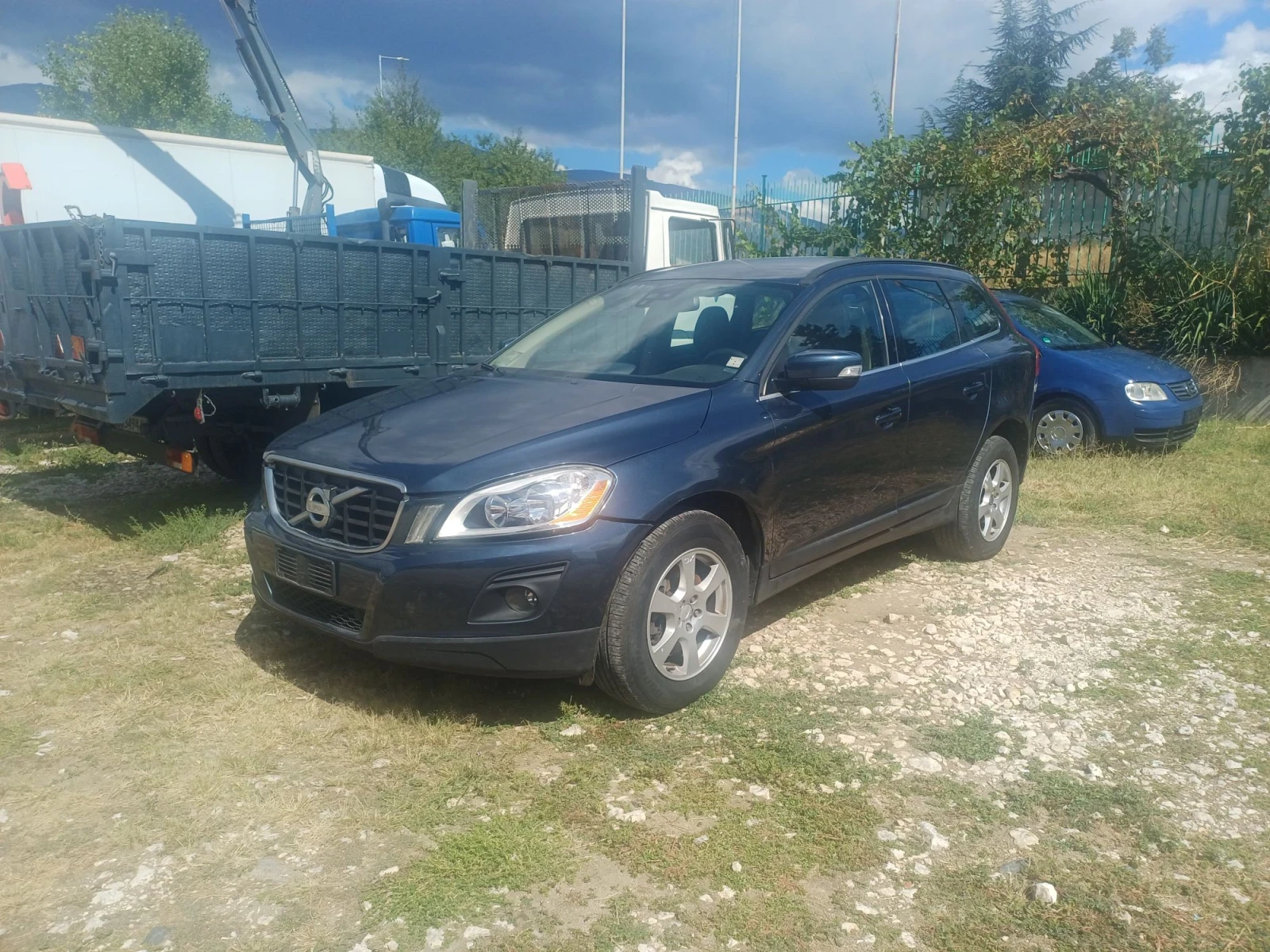 Volvo XC60 2, 4td 215p.s., снимка 3 - Автомобили и джипове - 56166161