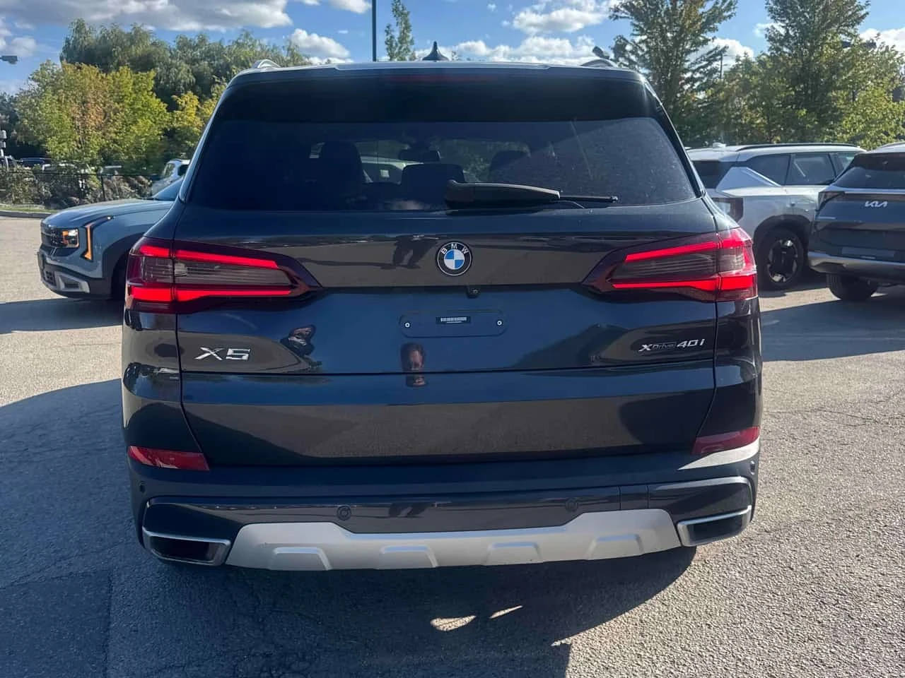 BMW X5 xDrive40i * CARFAX * БЕЗ ПЪРВОНАЧАЛНА ВНОСКА, снимка 4 - Автомобили и джипове - 56233514