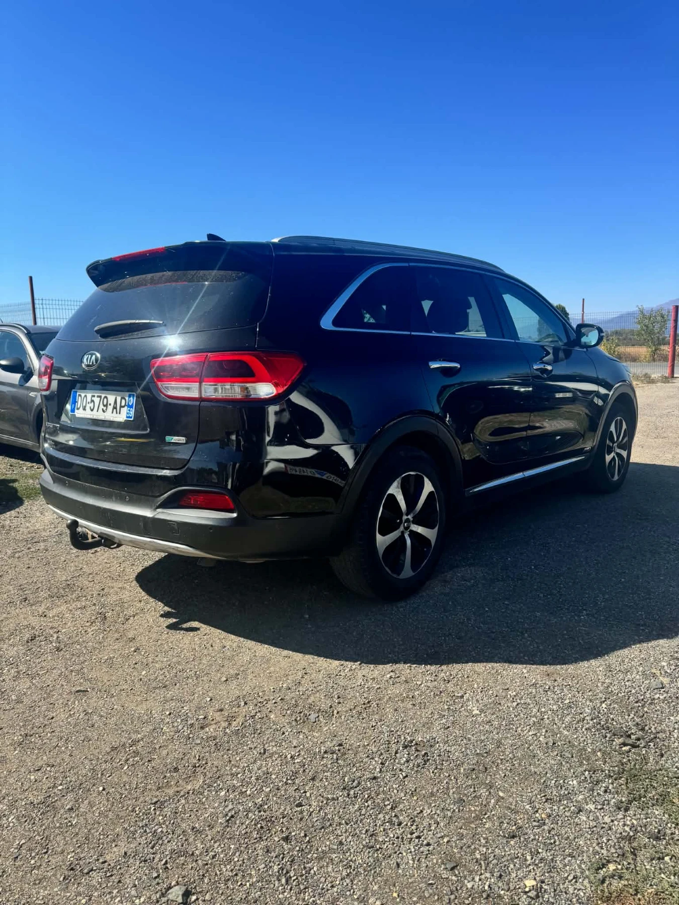 Kia Sorento 2.2 CRDI -7 ����� 4x4 premium A | Mobile.bg � ����������� 4
