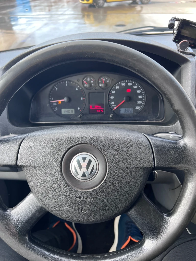 VW Transporter 2.5 TDI T5, снимка 9 - Бусове и автобуси - 48770384