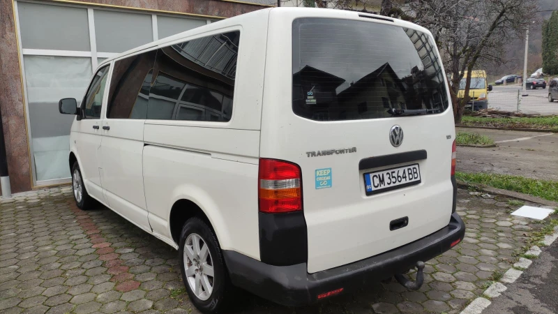 VW T5, снимка 2 - Бусове и автобуси - 48976291