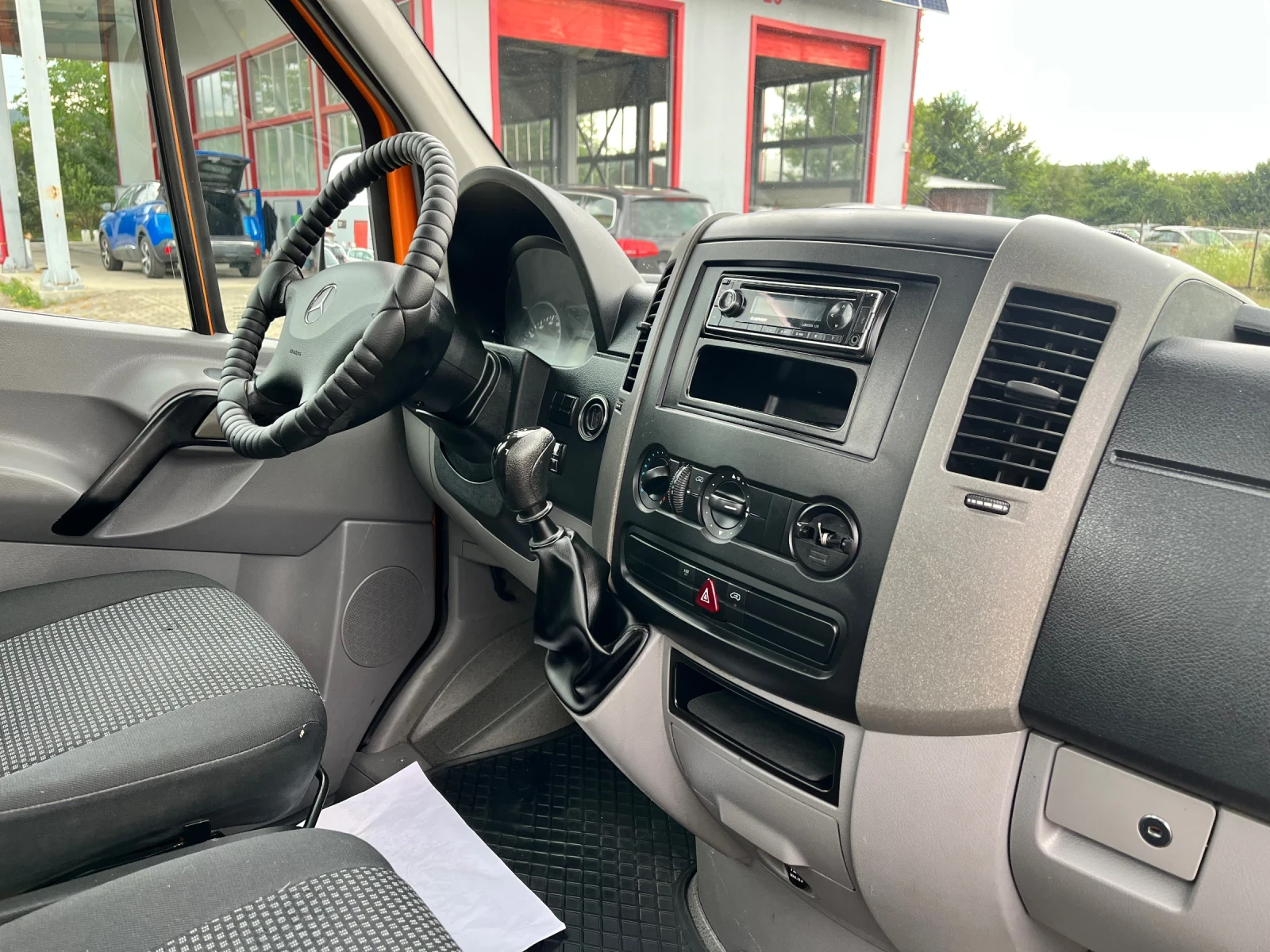 Mercedes-Benz Sprinter 311 CDI, снимка 14 - Бусове и автобуси - 55180624