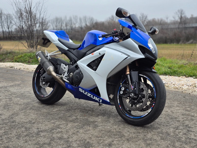 Suzuki Gsxr К7-8