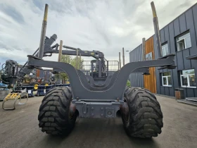 Специализирани машини Машини за дърводобив John Deere 1510G, снимка 7