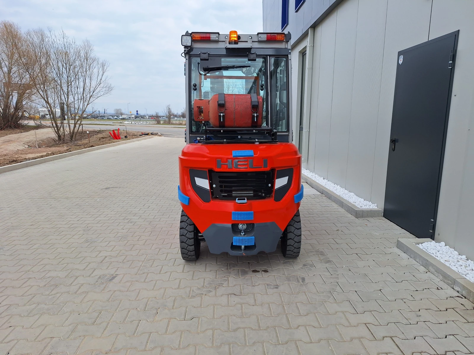 ������� HELI CPYD25 (���) - 4700 mm | Mobile.bg � ����������� 4