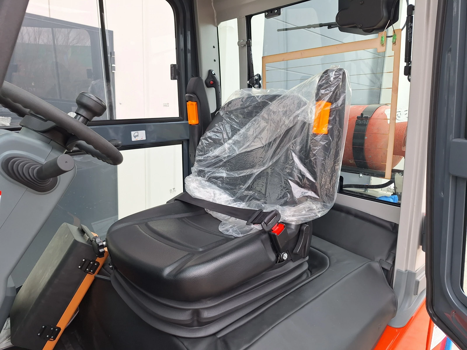 ������� HELI CPYD25 (���) - 4700 mm | Mobile.bg � ����������� 7