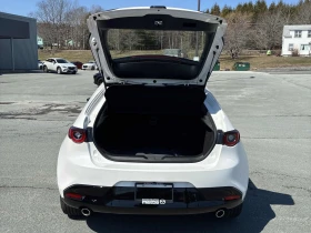 Mazda 3 Sport GX * * CARFAX * * АВТО КРЕДИТ * * , снимка 13