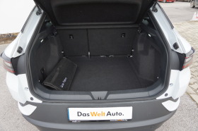 VW ID.4 Pure RWD*52kWh, снимка 15 - Автомобили и джипове - 45504542