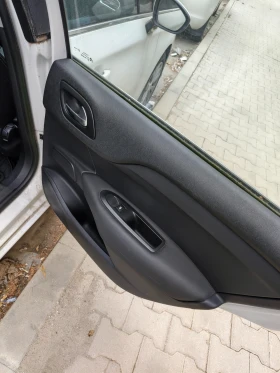 Citroen C4 - 2800 € - 56197760 9