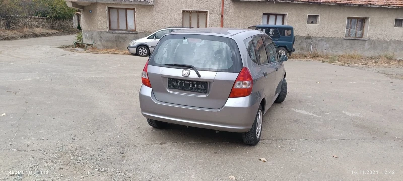 Honda Jazz, снимка 5 - Автомобили и джипове - 47992217