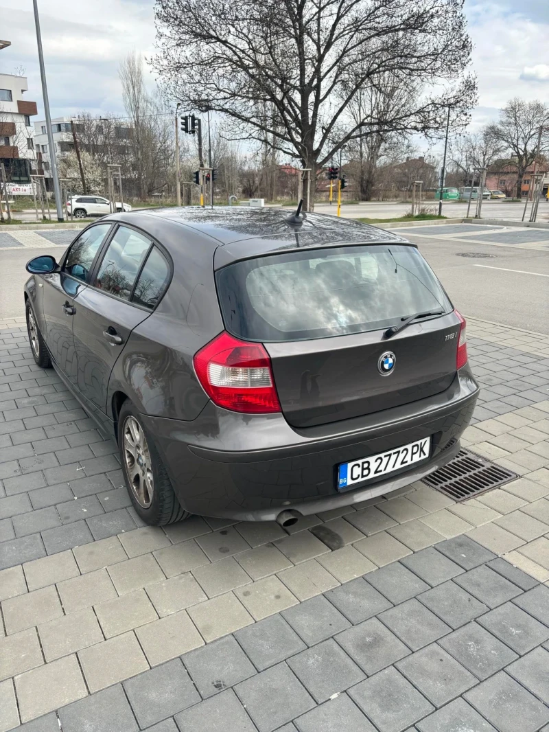 BMW 118 i, снимка 5 - Автомобили и джипове - 48045614