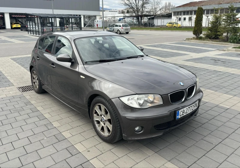 BMW 118 i, снимка 1 - Автомобили и джипове - 48045614