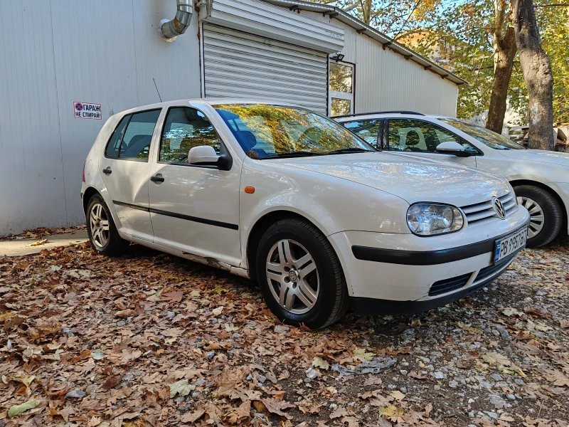 VW Golf, снимка 3 - Автомобили и джипове - 48082276