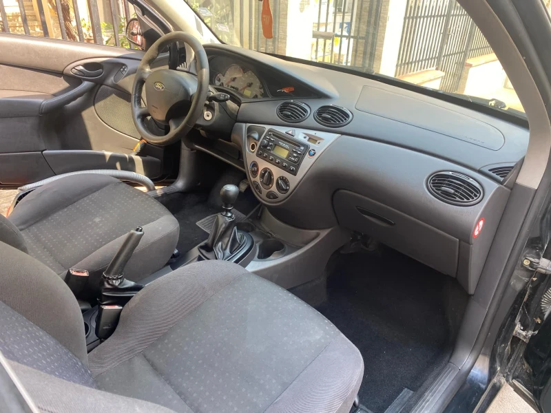 Ford Focus 1.8tfs, снимка 6 - Автомобили и джипове - 48712334