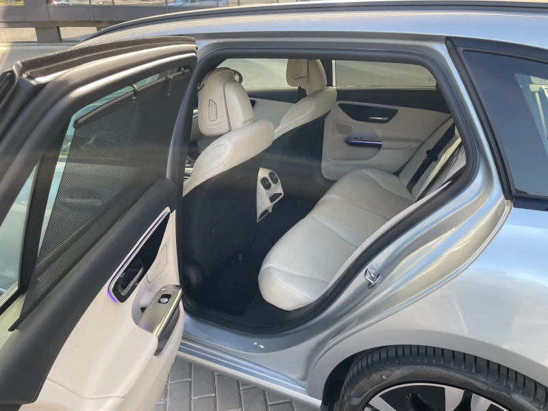 Mercedes-Benz C 220 C 220 d  W206, снимка 11 - Автомобили и джипове - 52129782