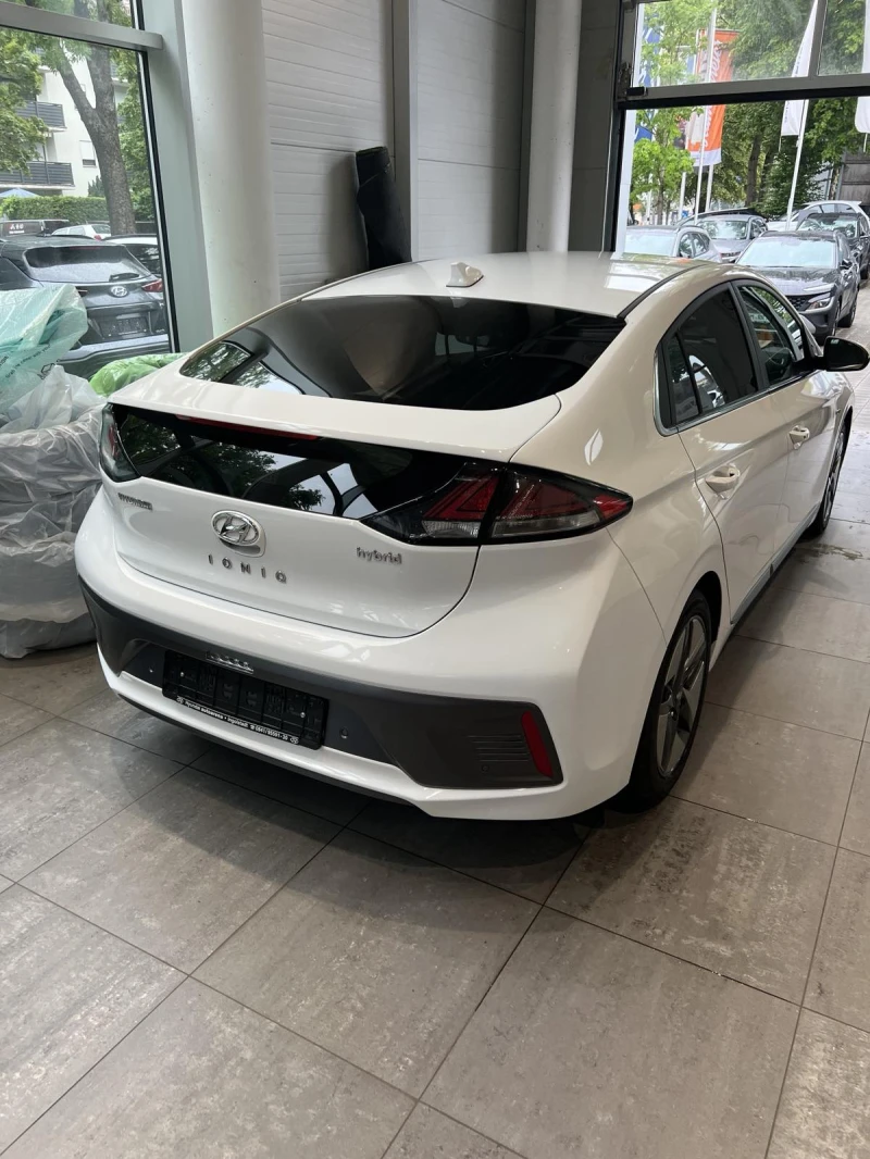 Hyundai Ioniq ultimate, снимка 5 - Автомобили и джипове - 52125274