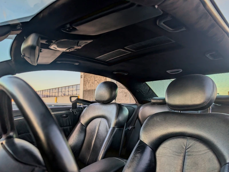 Mercedes-Benz CLK 320 , снимка 11 - Автомобили и джипове - 52238987